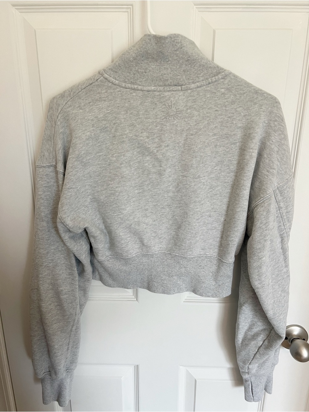 aerie Heather Gray Cropped Quarter-Zip Pullover Sweatshirt - Picture 3 of 3